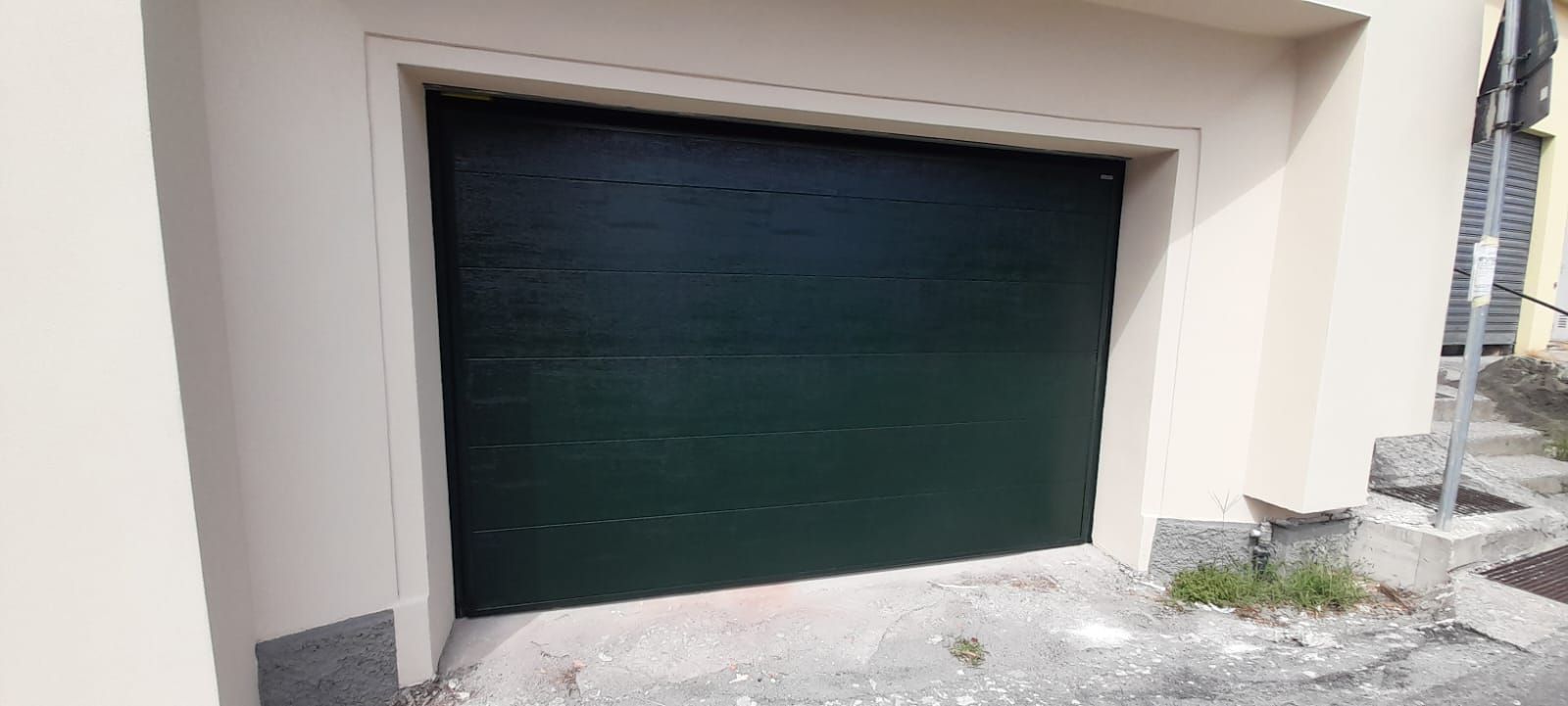 porte basculanti Automazioni Pippia Genova