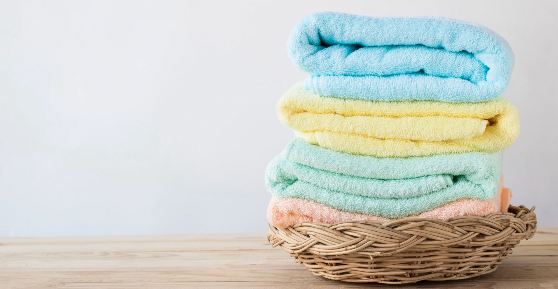 10 Signs a Wash & Fold Service Is for You