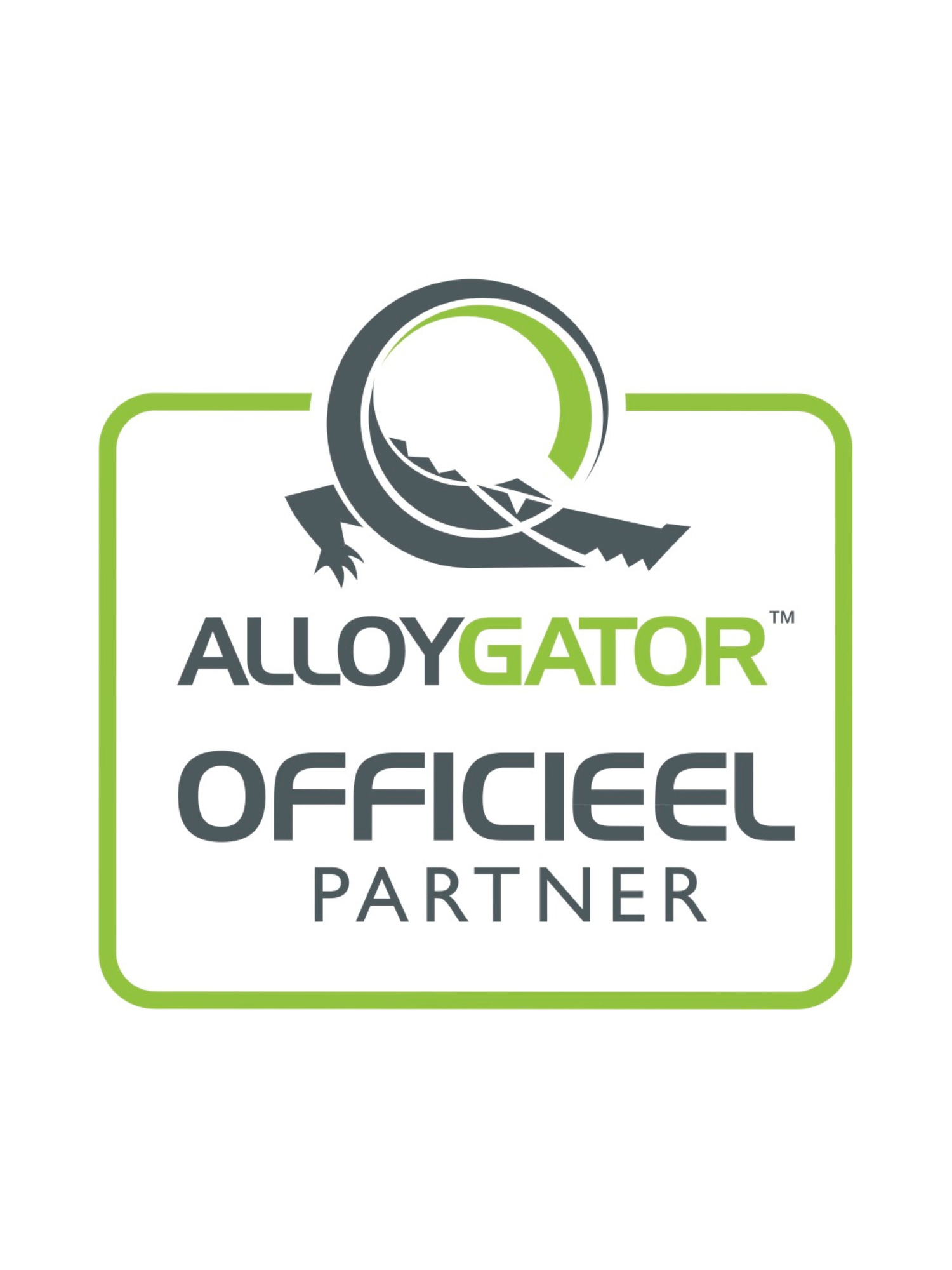 AlloyGator-logo met groen en grijs alligatorsilhouet. Tekst: