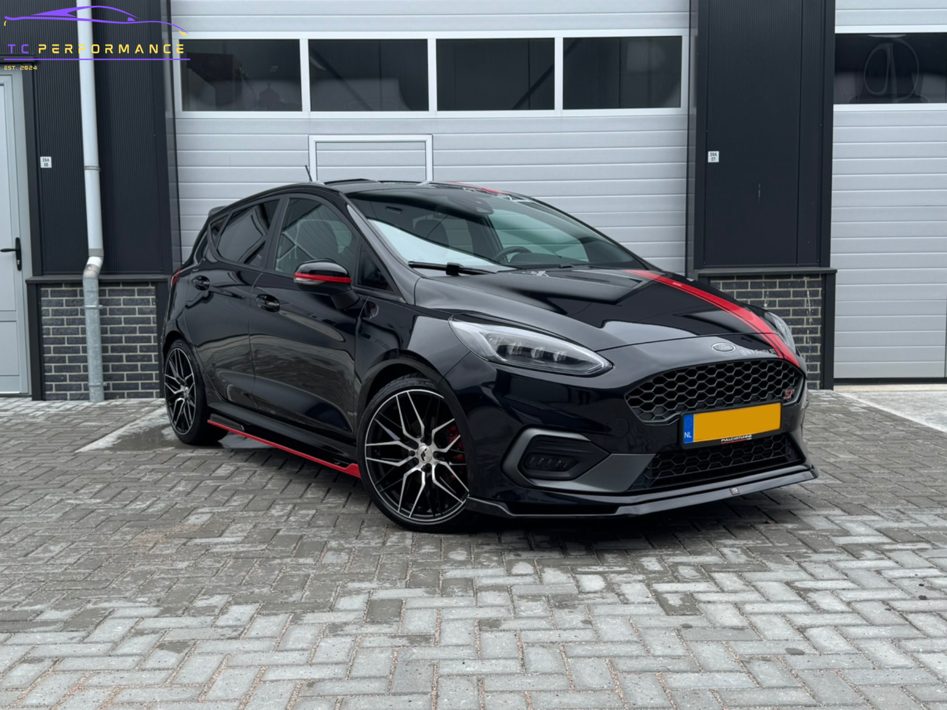 Ford Fiesta ST Zwart met rood Detailing, Poetsbeurt, Wasbeurt, Reiniging