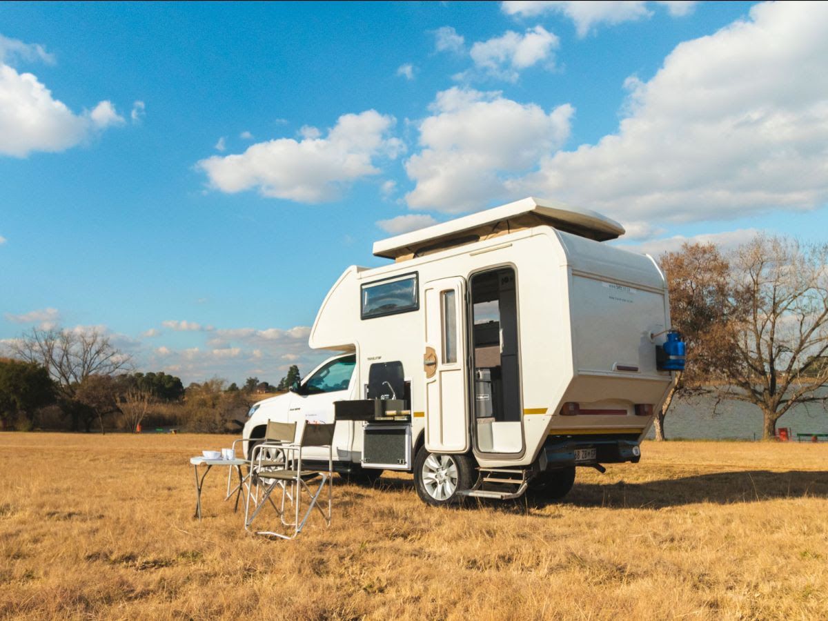 Image of a Toyota Hilux Gd-6 Single Cab 4×4 Navi Camper