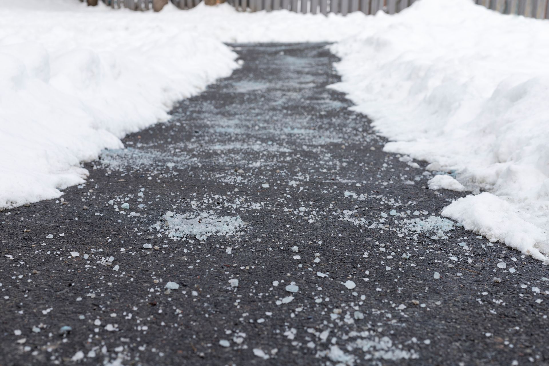 Protect floors from freeze–thaw & thermal shock