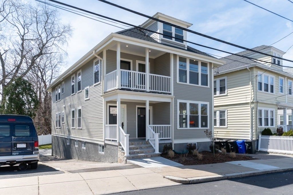 103-105 Neponset Ave