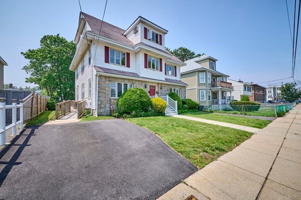 15 Hamilton St