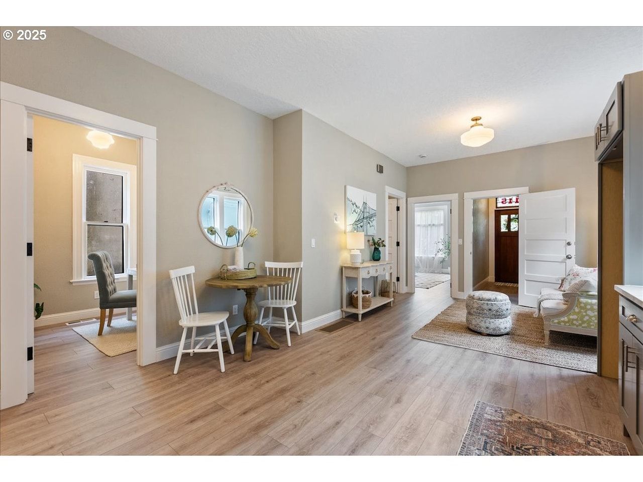 2115 NW 22nd Ave Portland Duplex