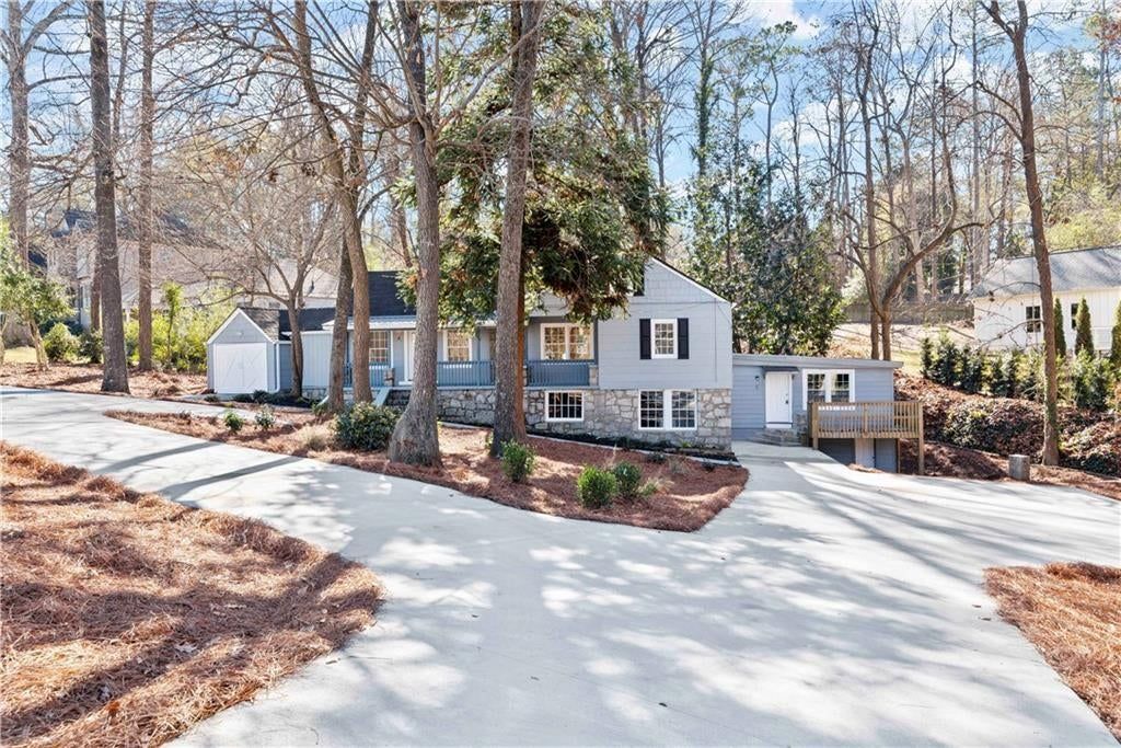 3310 E Roxboro Rd Ne