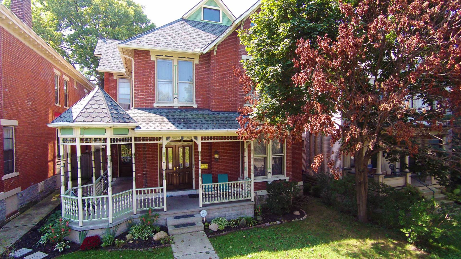 Exterior Photo Northsteppe Realty Property