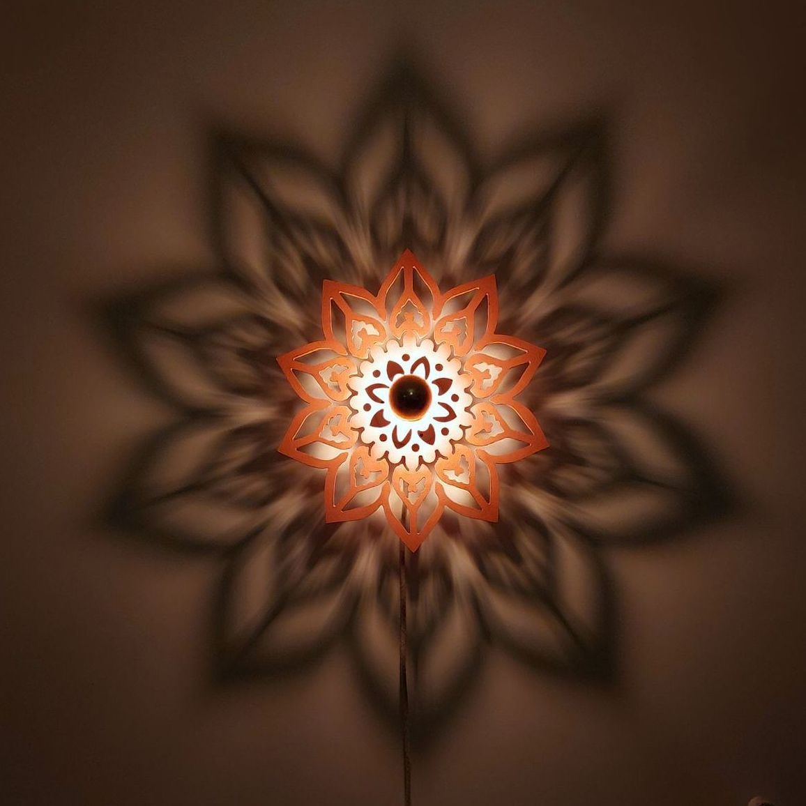 Spacious joy schaduwlamp frequentielamp spirituele mandala wandlamp