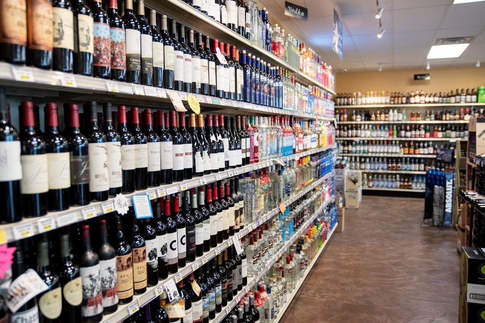 Best Value Wine & Liquors West Seneca, NY
