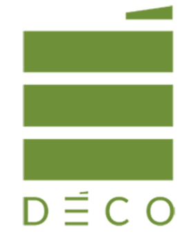 Un logo verde con tre barre orizzontali sovrapposte e la parola