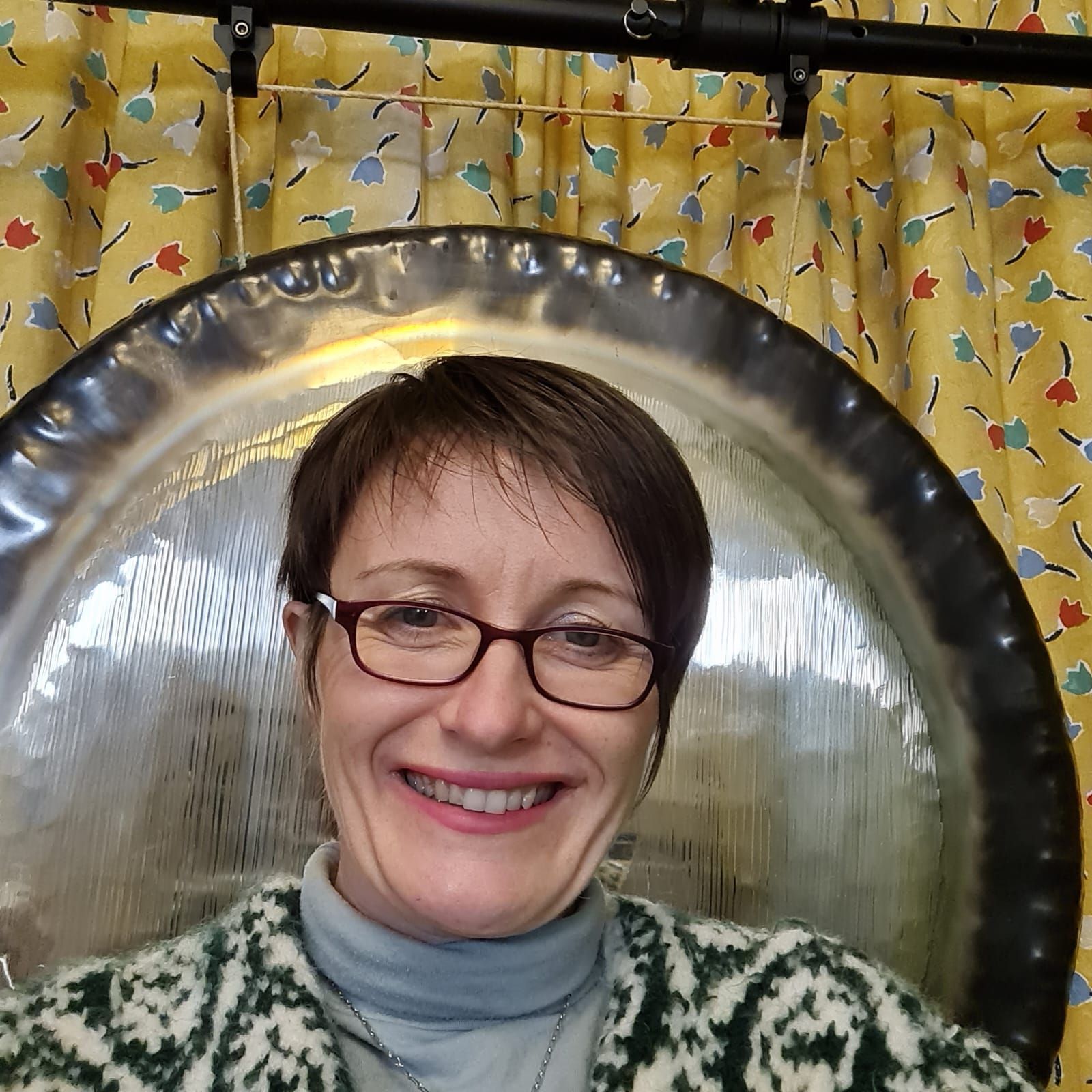 Alphedia with Gong