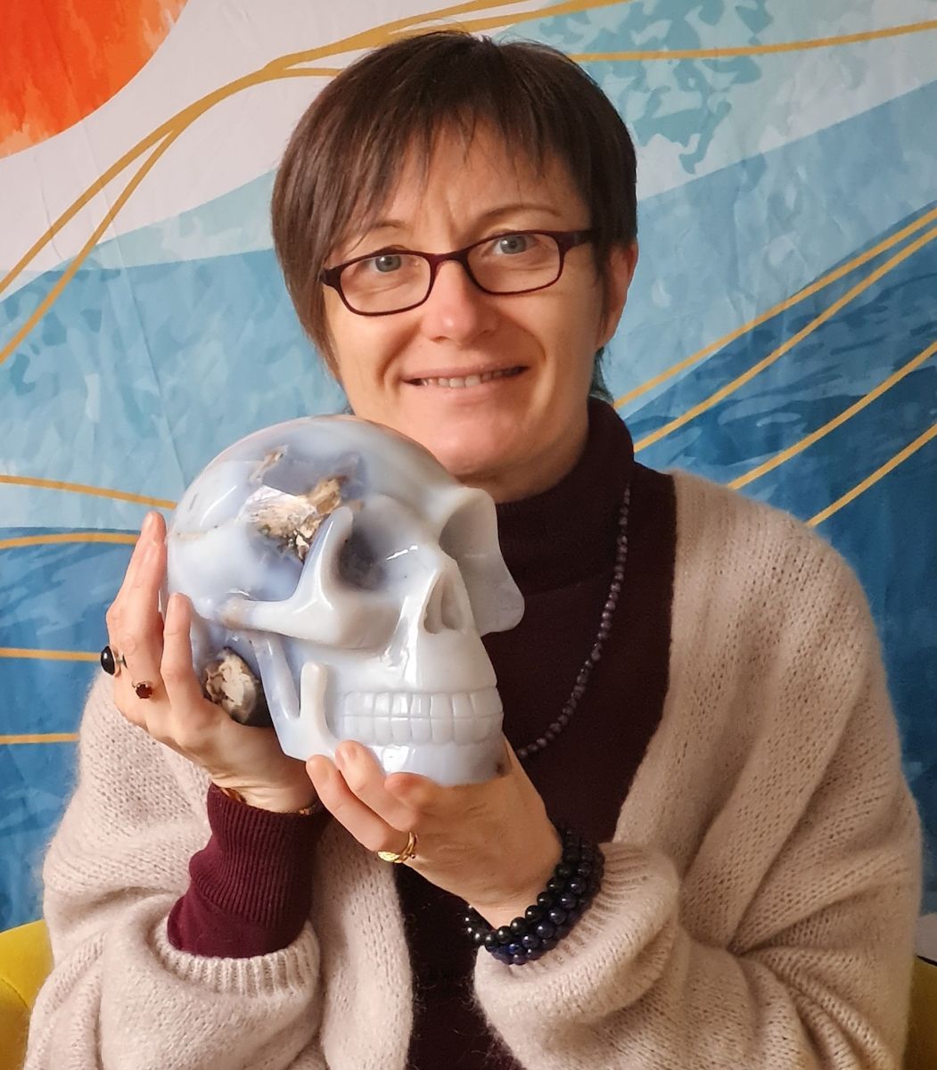 Alphedia with Pulanta Crystal Skull Alphedia with Pulanta Crystal Skull