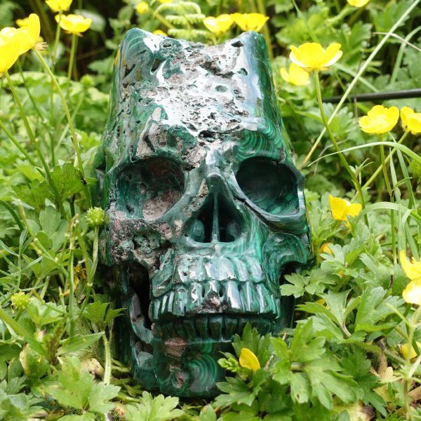 Chyron Crystal Skull