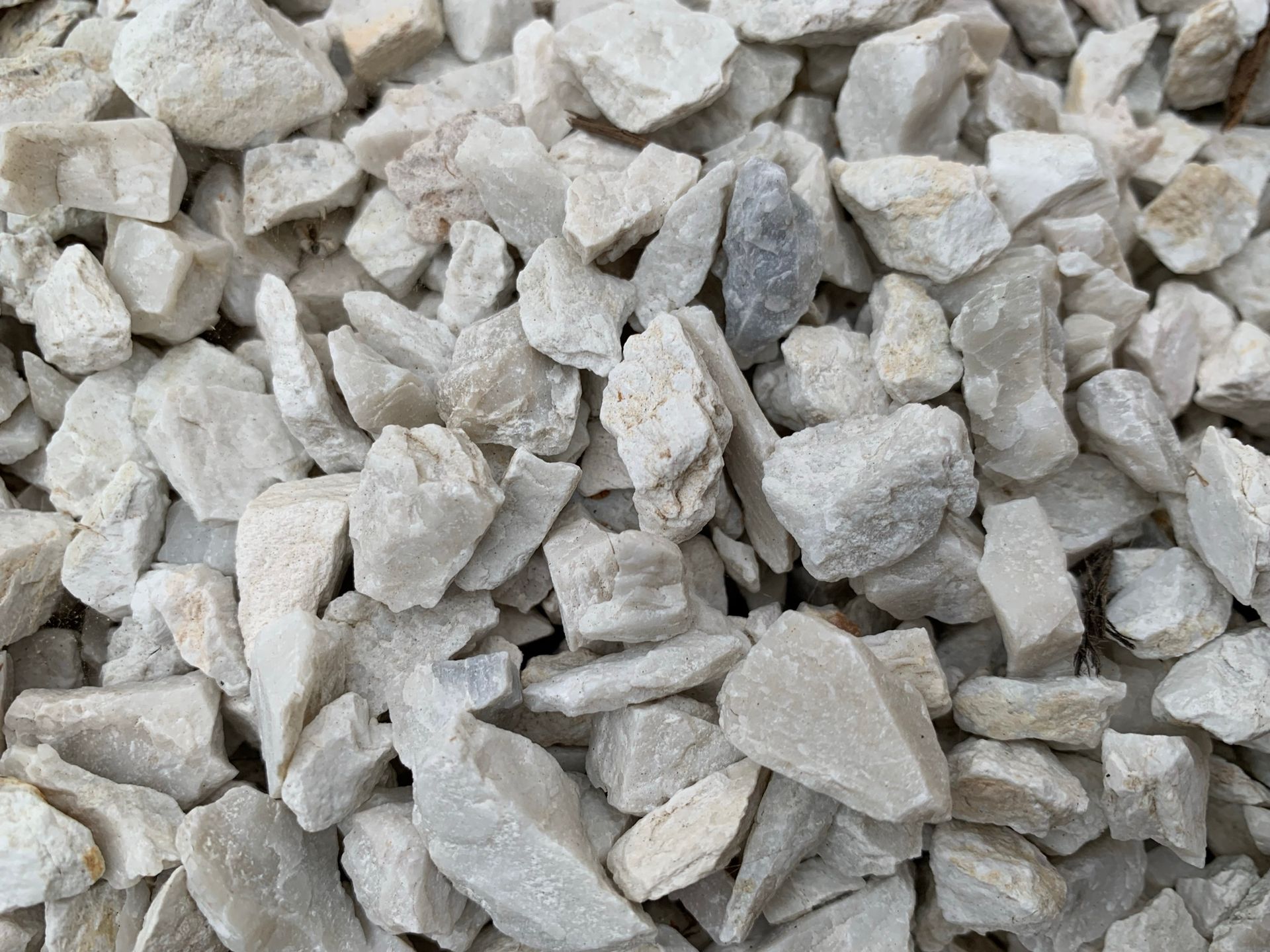 10mm White Aggregate — Landscaping Supplies in Myocum, NSW