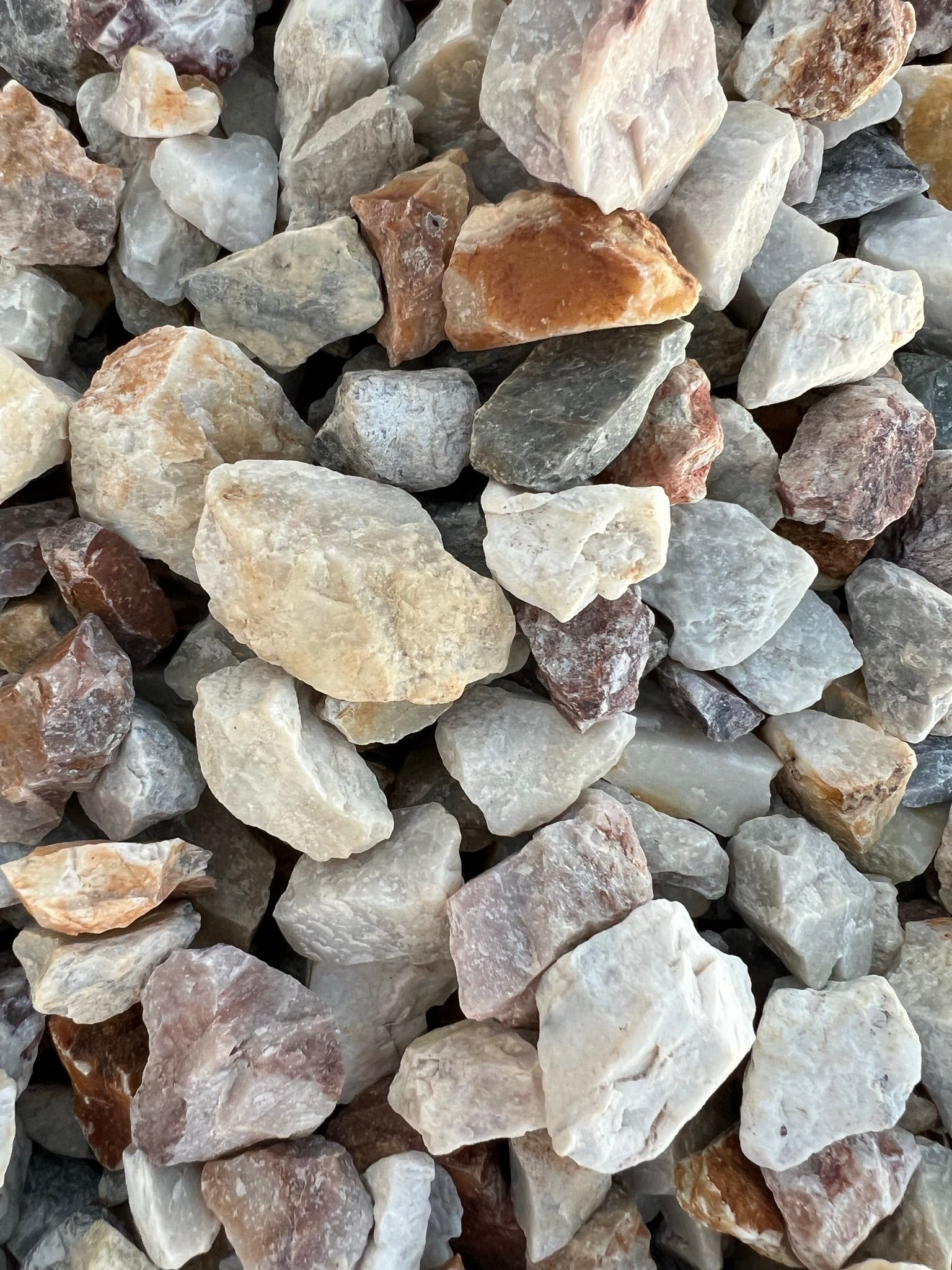 20mm Blonde Aggregate - Landscaping Supplies in Myocum, NSW