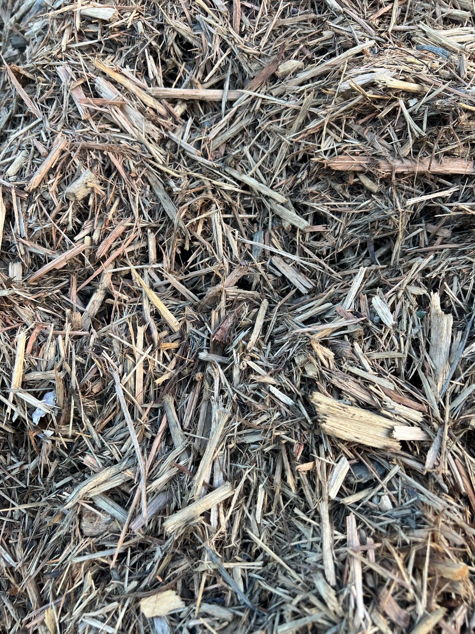 Hardwood Mulch-Landscaping Supplies in Myocum, NSW