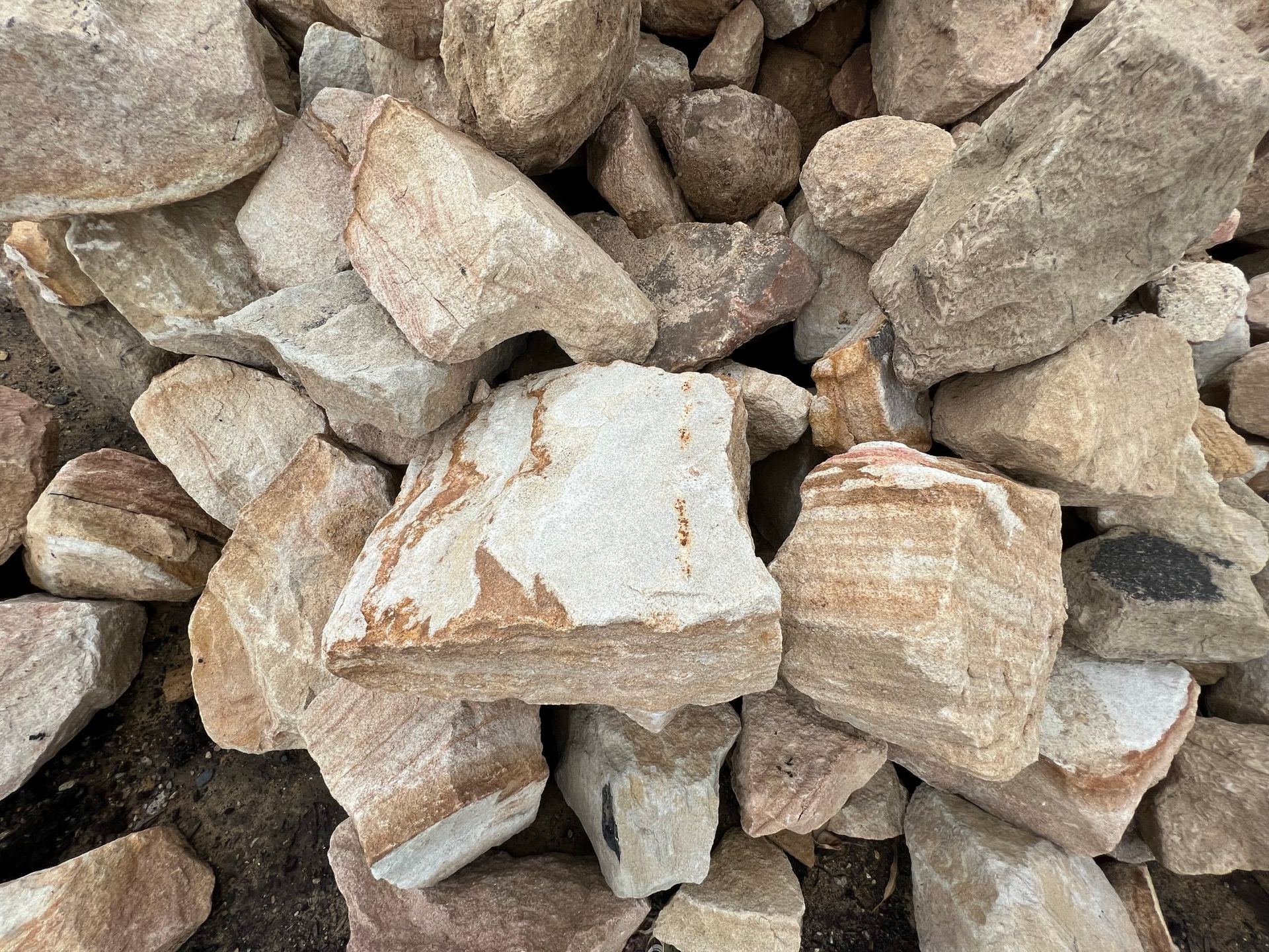 Sandstone 1-2 person lift— Landscaping Supplies in Myocum, NSW