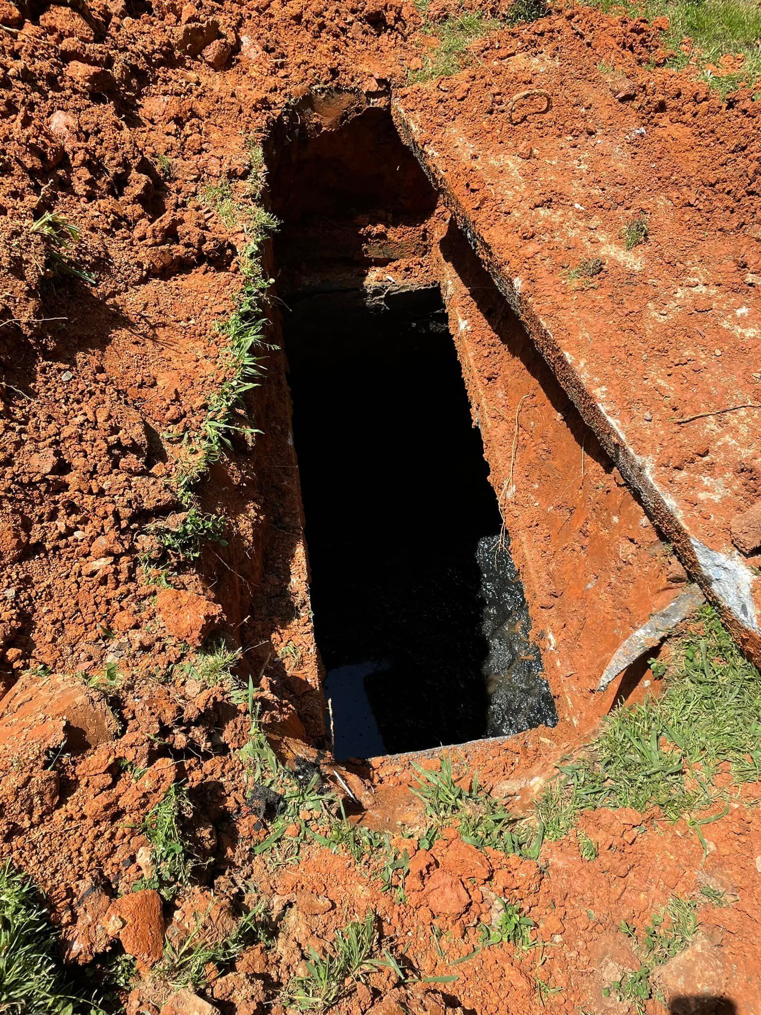 Hydro Jetting, Jetting Services, Drain Field Location, Septic Tank Location, Septic System Cleaning, Septic Tank Pumping, Septic Tank Pump Outs, Septic Tank Cleaning, Septic Tank Cleanout, Septic Tank Riser Installing, Septic Tank Riser Installs, Septic System Filters, Septic Tank Risers, Septic Tank Locating, Drain cleaning, Clogged Drains, Septic Services, Septic system service, Commercial Septic Tank Cleanout, Commercial Septic Tank Pump Out, York County SC, Rock Hill SC, Fort Mill SC, Clover SC, York SC, McConnells SC, Lake Wylie SC, Tega Cay SC, Newport SC, Sharon SC, Catawba SC, India Hook SC, Lesslie SC, Hickory Grove SC, Smyrna SC, Chester County SC, Edgemoor SC, Richburg SC, Fort Lawn SC, Lancaster County SC, Indian Land SC, Lancaster SC