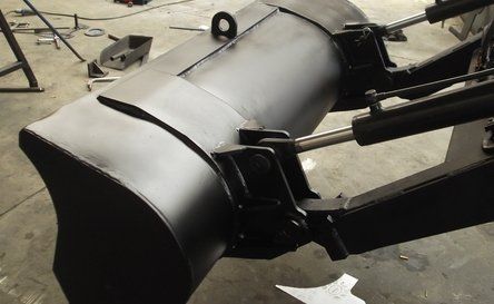 Macchina pressa piegatrice