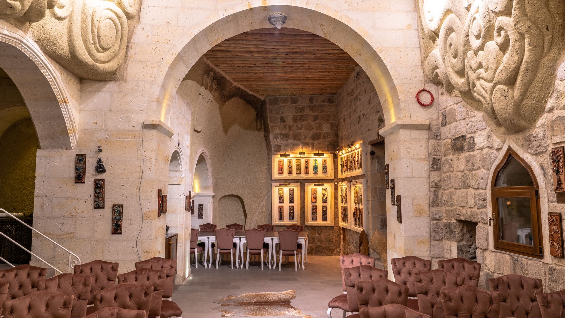 Elika Cave Suites, Gallery, Meeting Room