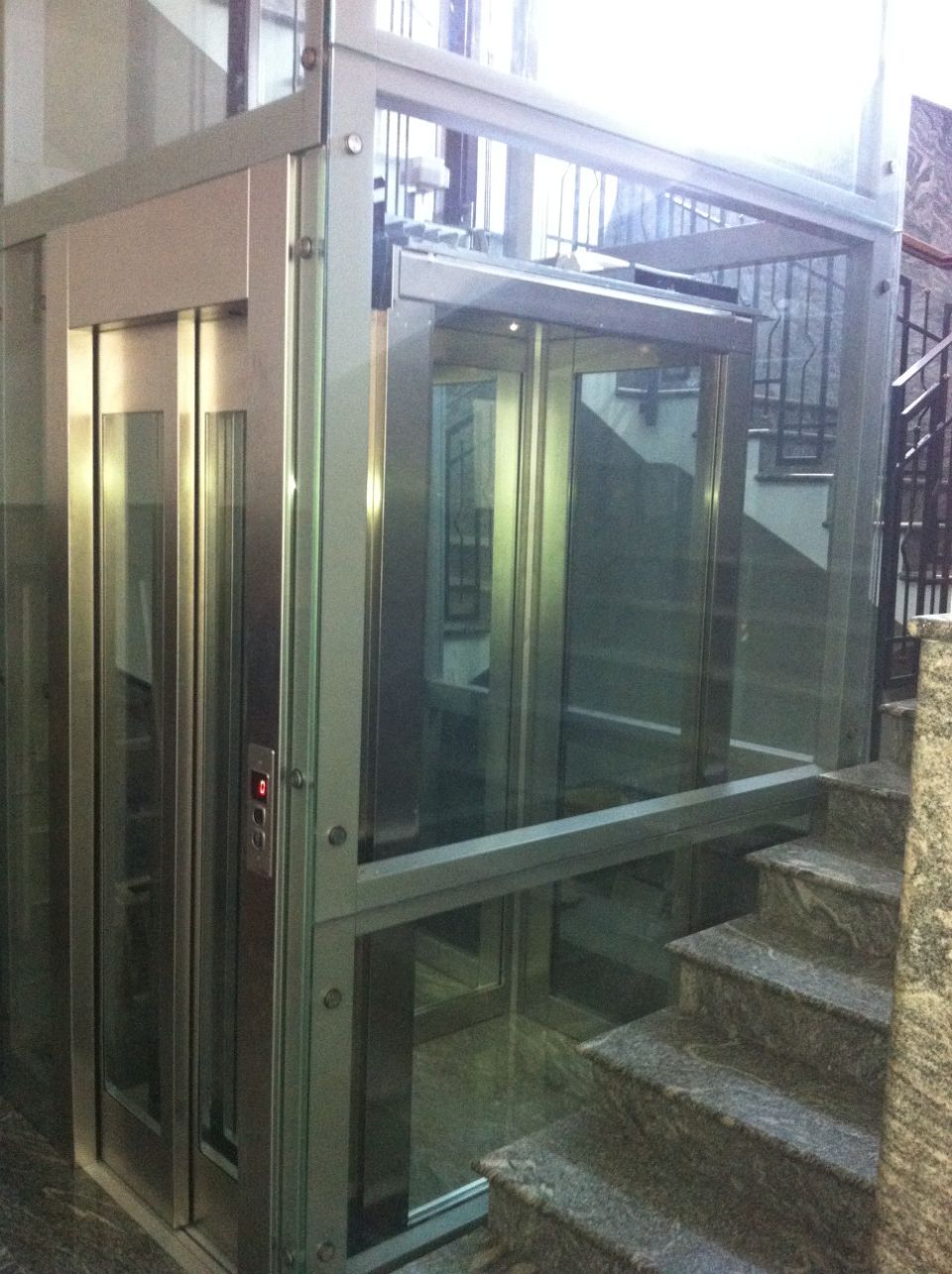 ascensore a vista