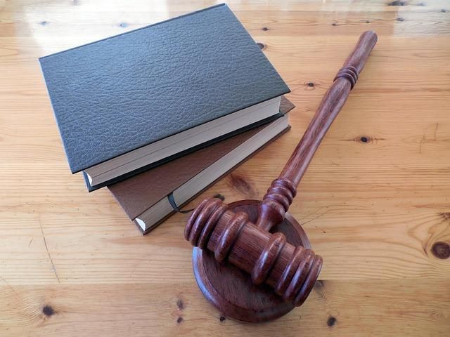 Digital marketing strategist optimizing a West Palm Beach law firm's online presence to attract high-value legal cases through SEO and targeted content.