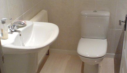 fitted toilet 