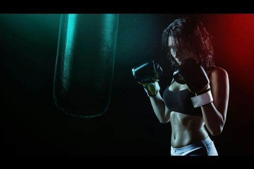 Managing stress with a studio boxing session 