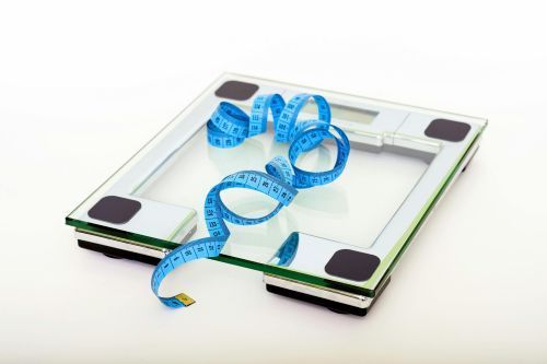 Scales and measuring tape