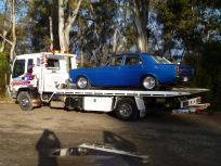 Tilt tray towing services in South Australia
