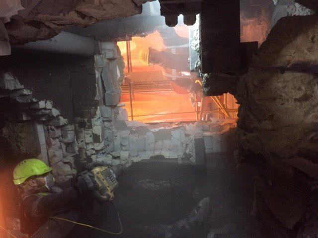 Staff member furnace decomissioning