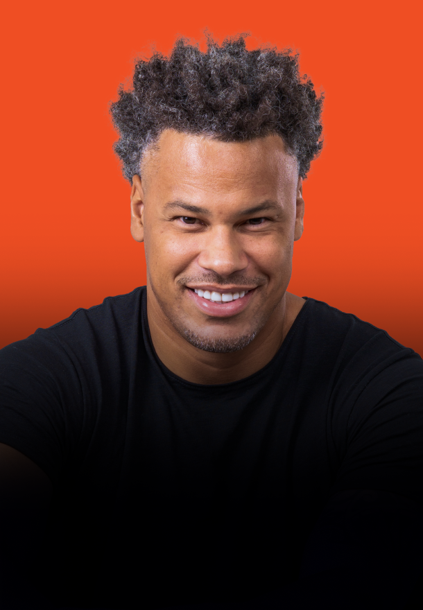 VINÍCIUS VAZ
