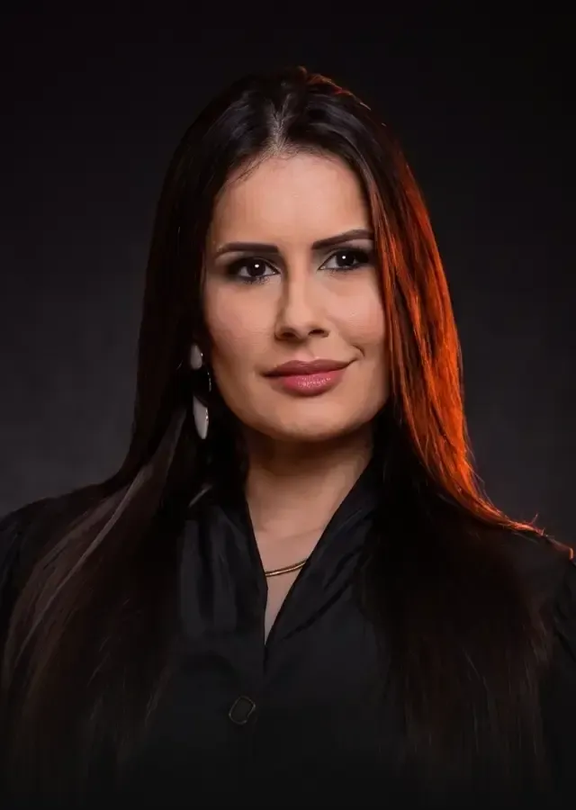 CAROL IASMIM