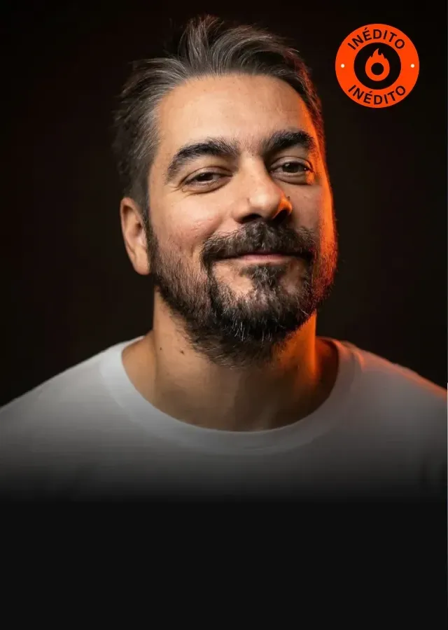 ANDRÉ SANTA CRUZ