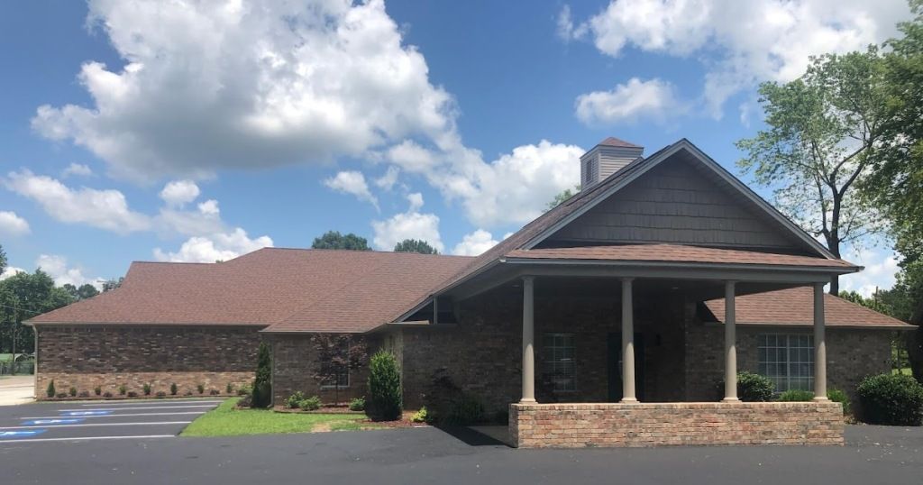 Exterior view of Cole Funeral Home & Crematory- Kensett, AR
