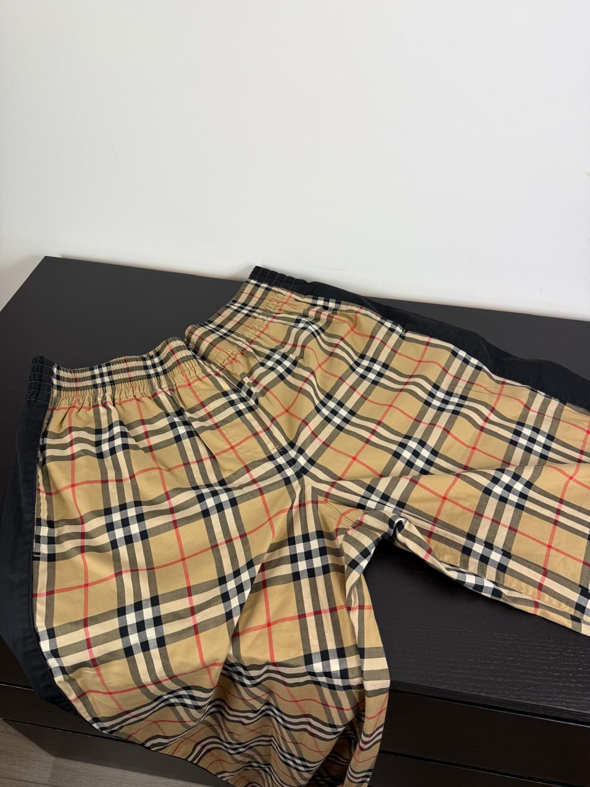 BURBERRY TROUSERS MAAT M