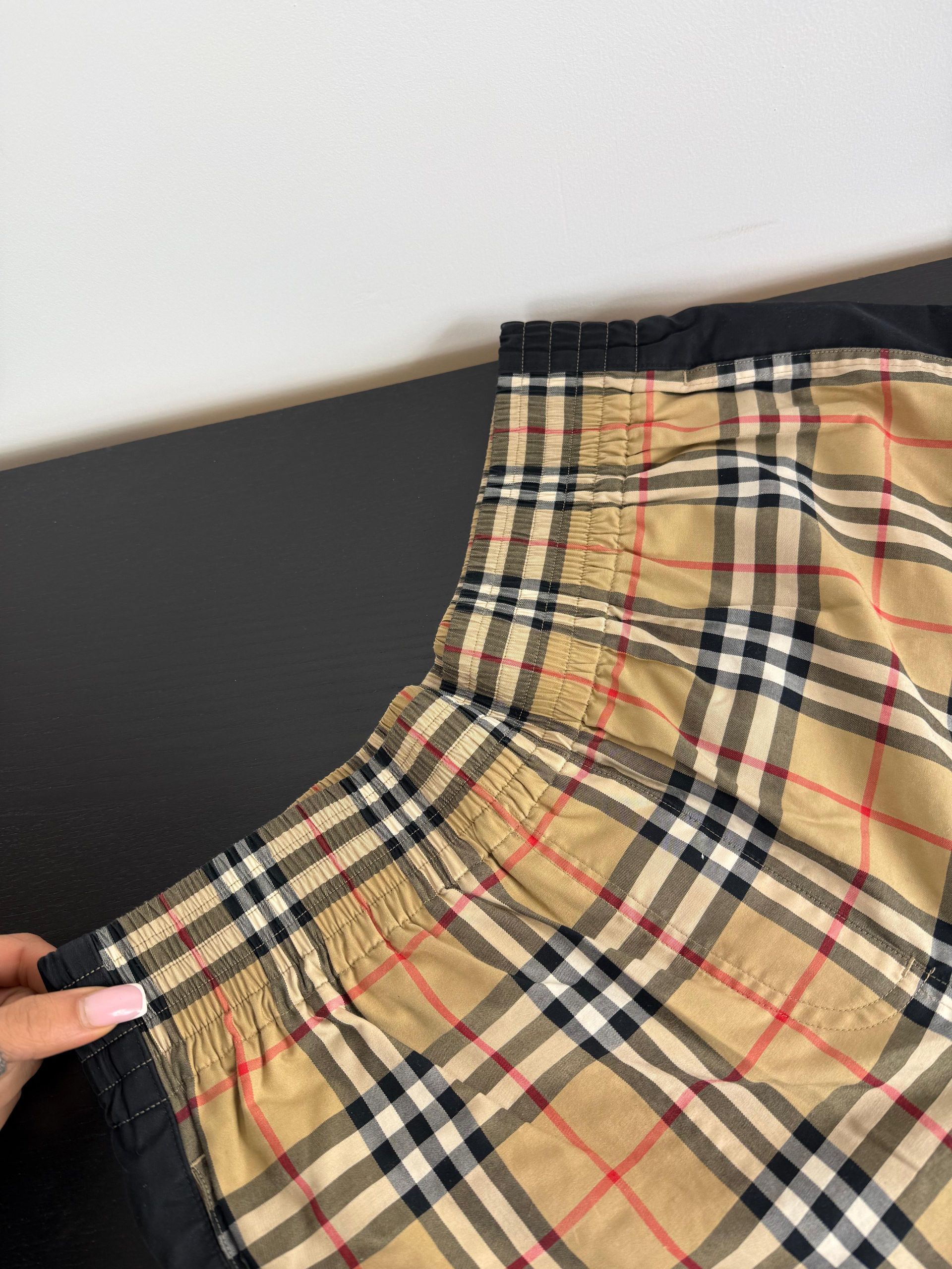 BURBERRY TROUSERS MAAT M