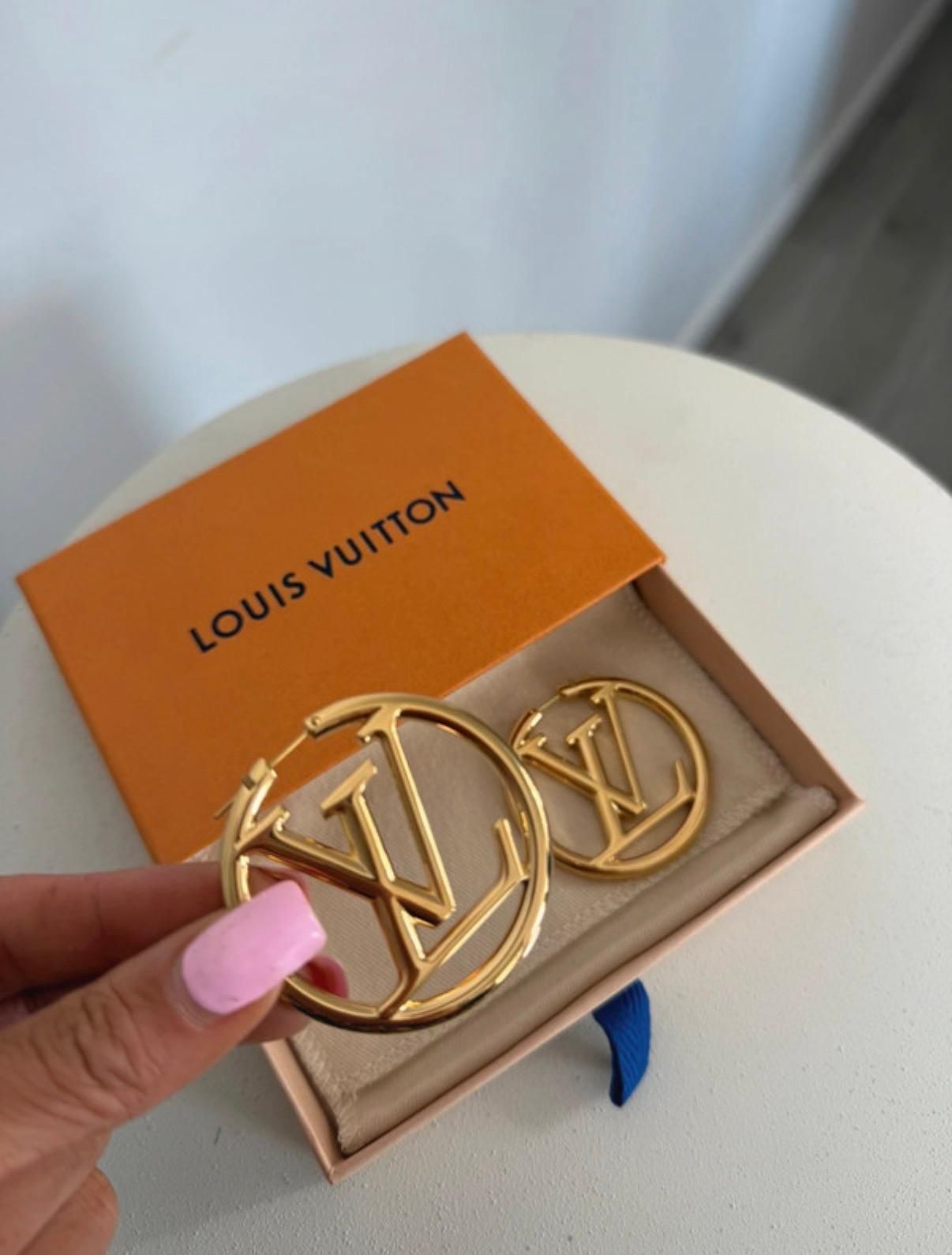 LOUIS VUITTON OORBELLEN