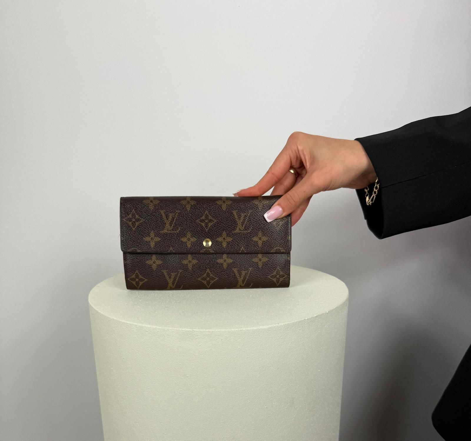 Louis Vuitton Sarah Wallet