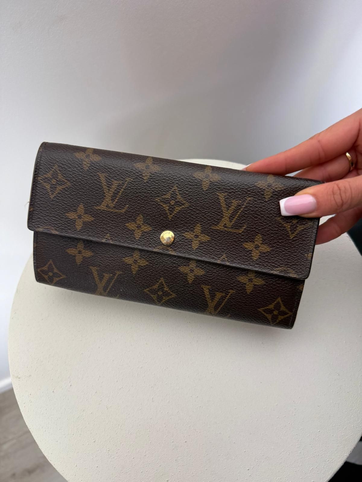 Louis Vuitton Sarah Wallet