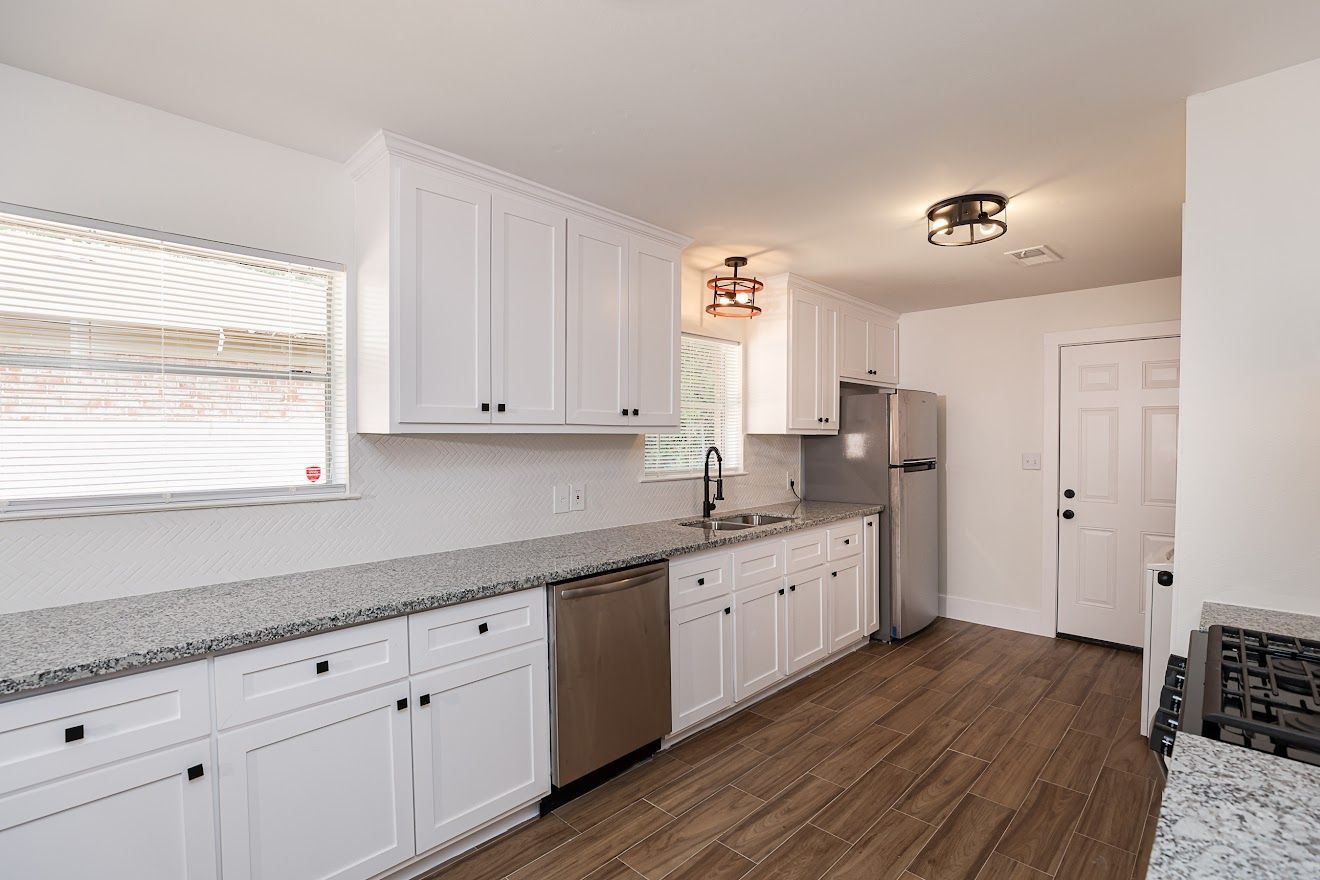 Interior Photo of a patio home kitchen