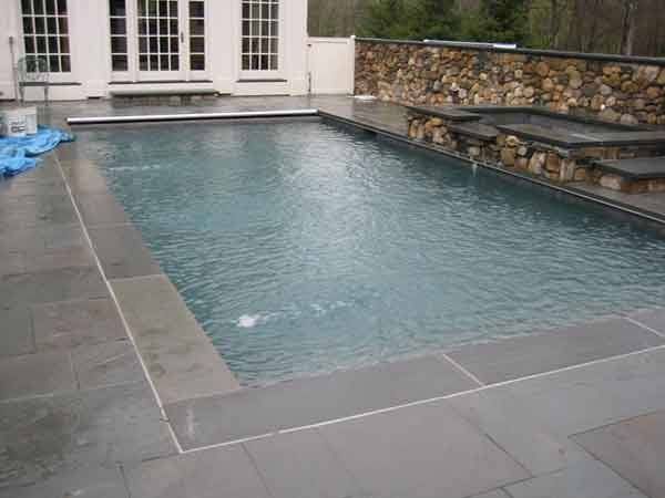 Leos Tree and Lawn Service Inc Photo