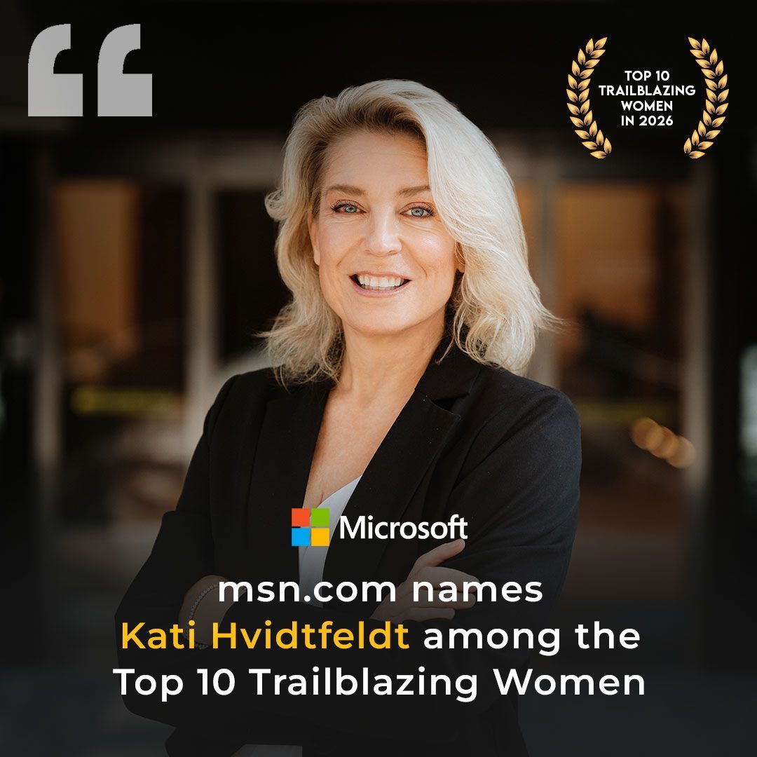 Magazine cover: Kati Hvidtfeldt, blonde woman smiling. 