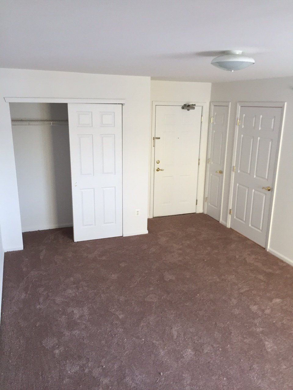 Riverside Apartments