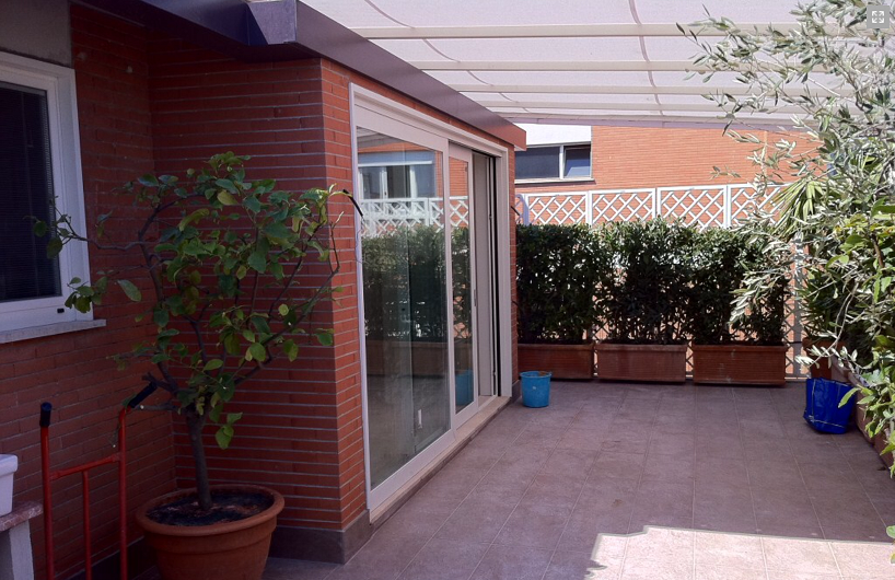 porta finestra bianca