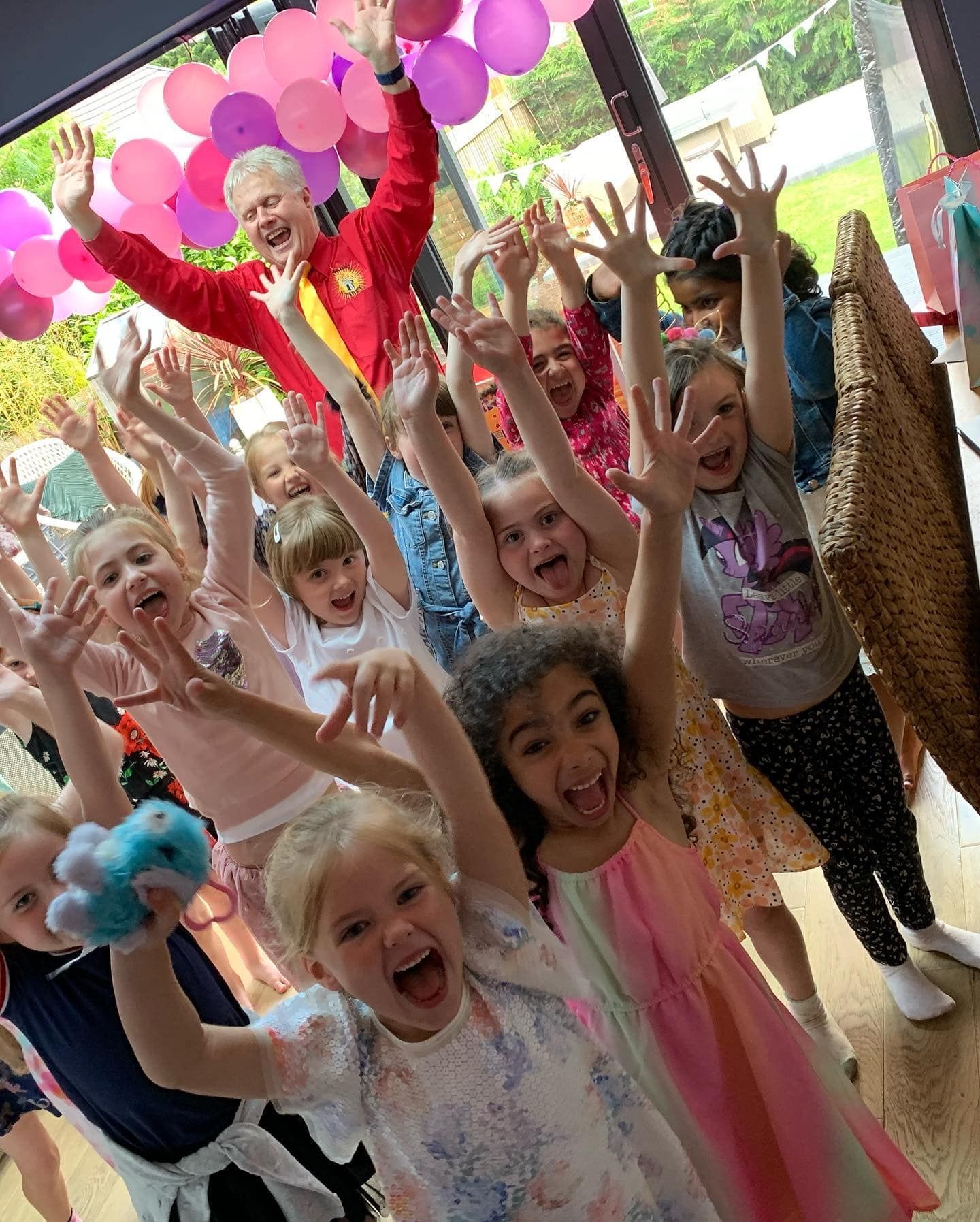 Children's entertainer in Solihull