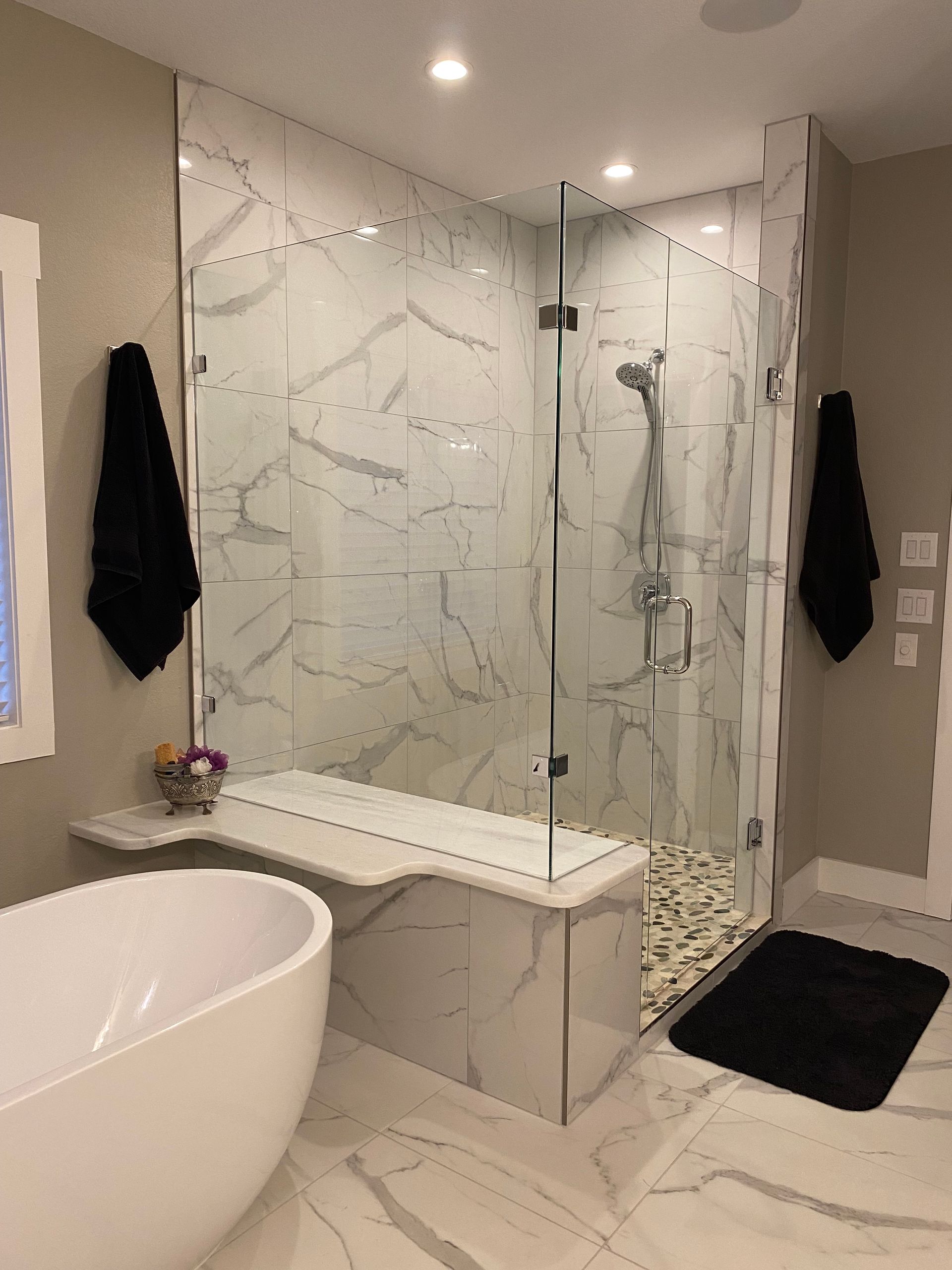 Beautiful  CustomBath Roger Townsend Construction  Co. Quality Custom Homes North Texas  Pottsboro  Lake Texoma 