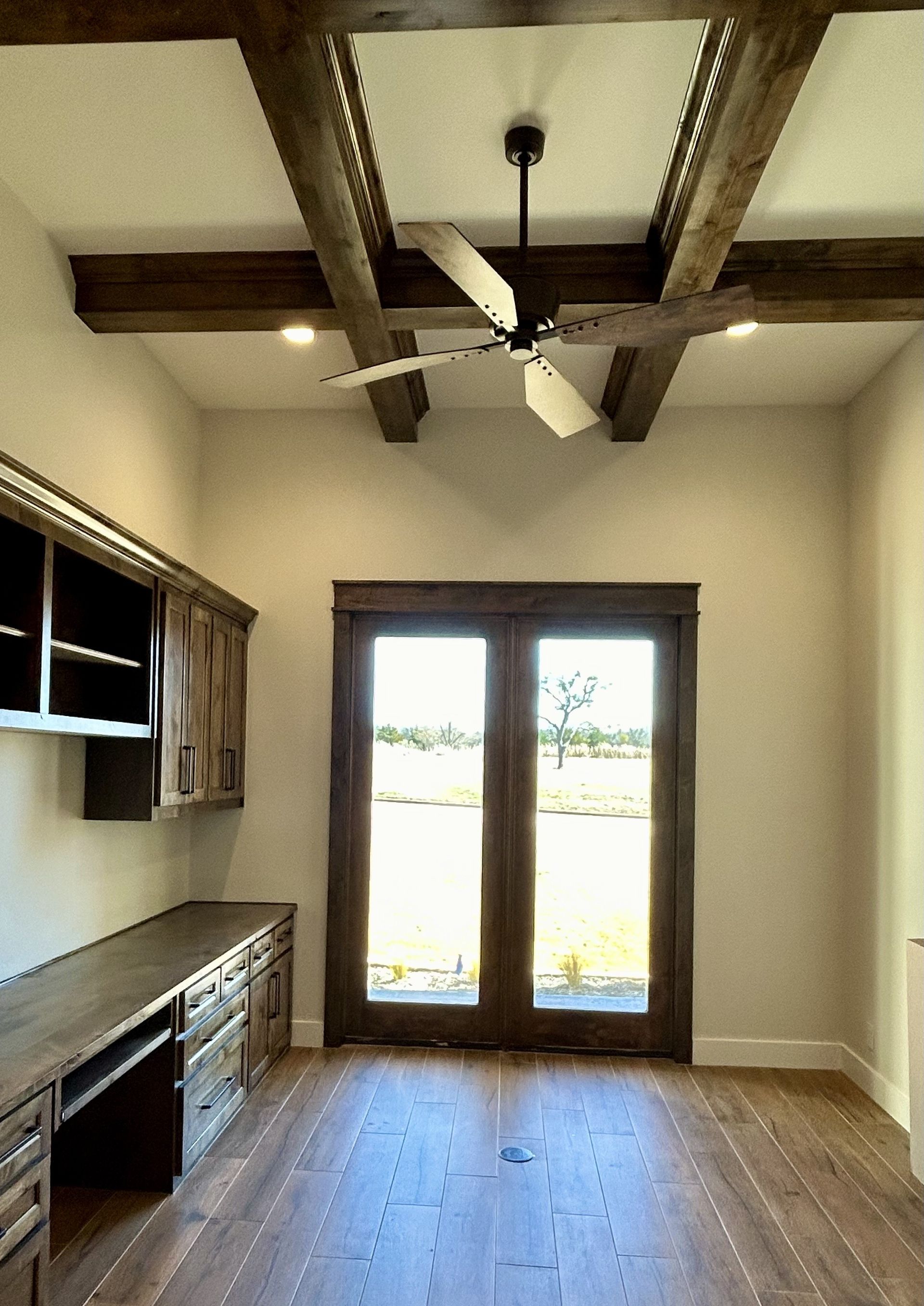 Beautiful  Custom Mud Room Roger Townsend Construction  Co. Quality Custom Homes North Texas  Pottsboro  Lake Texoma 