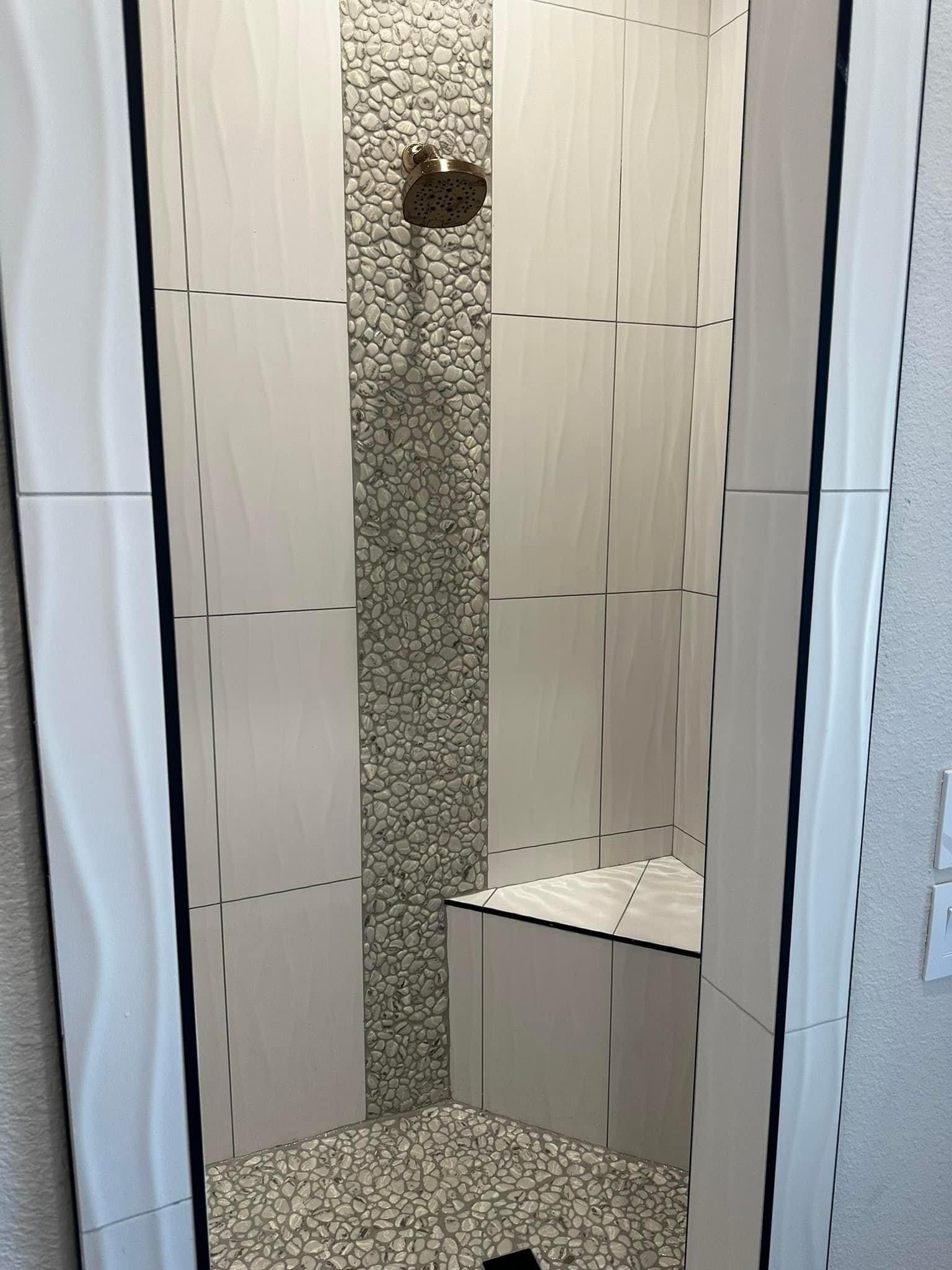 Beautiful  Custom Bath Roger Townsend Construction  Co. Quality Custom Homes North Texas  Pottsboro  Lake Texoma 