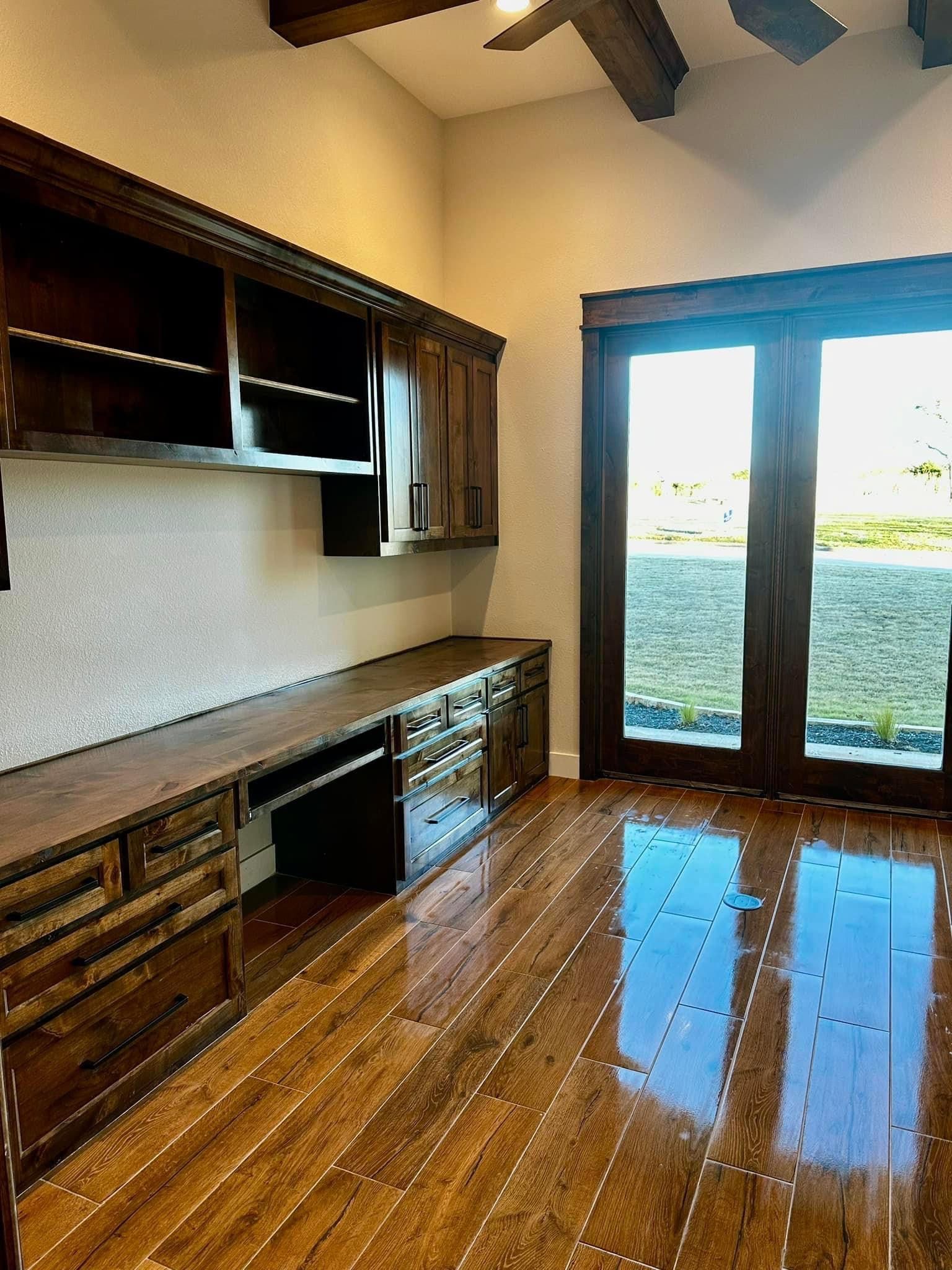 Beautiful  Custom Bath Roger Townsend Construction  Co. Quality Custom Homes North Texas  Pottsboro  Lake Texoma 